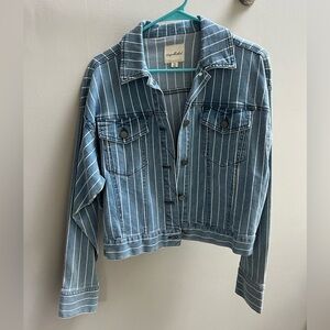 Cute stripped denim jacket